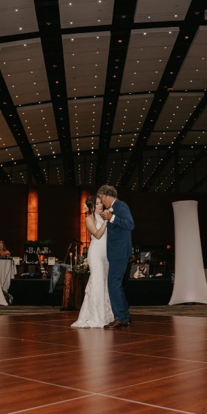 Weddings Tile