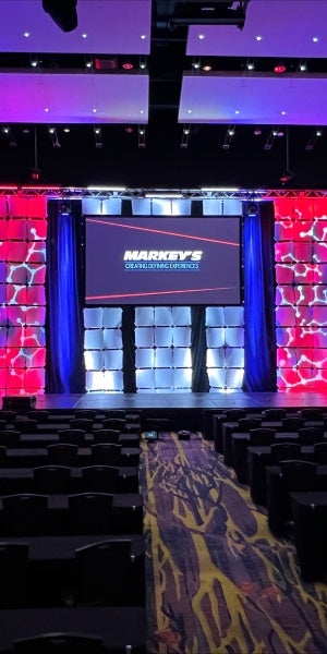 Meeting Professionals Tile