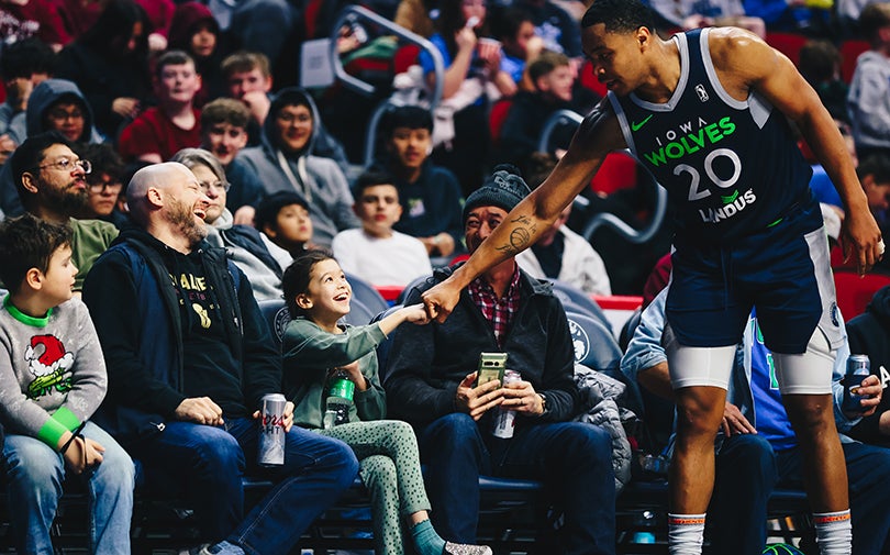 Iowa Wolves vs. TBD